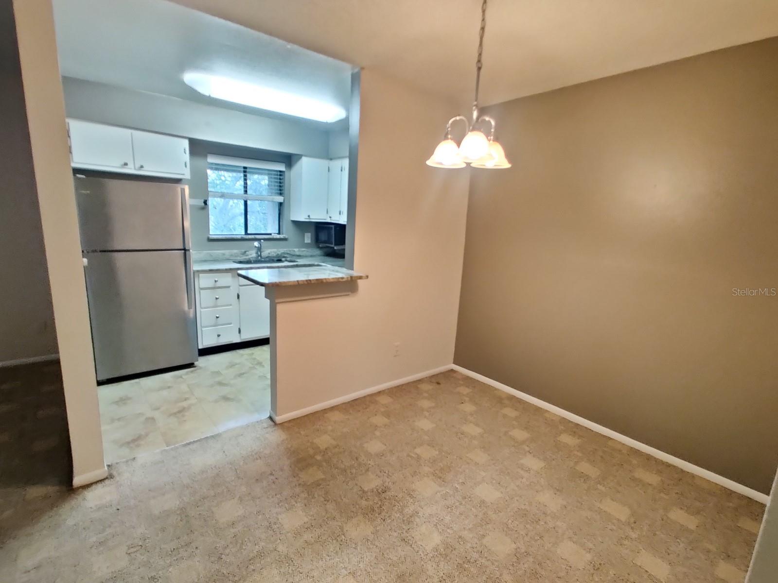 Image 9 of 28 For 177 Springwood Circle D