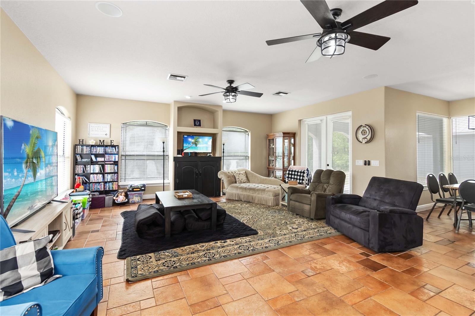 Image 15 of 56 For 5920 Edgerton Avenue