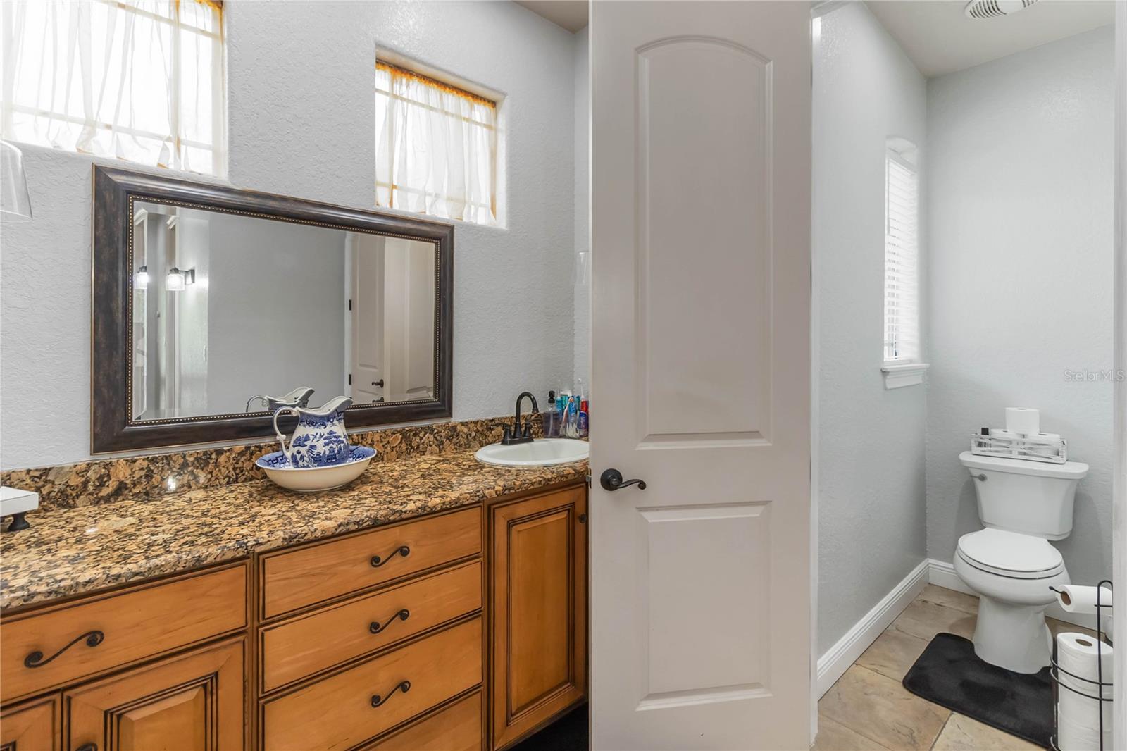 Image 21 of 56 For 5920 Edgerton Avenue