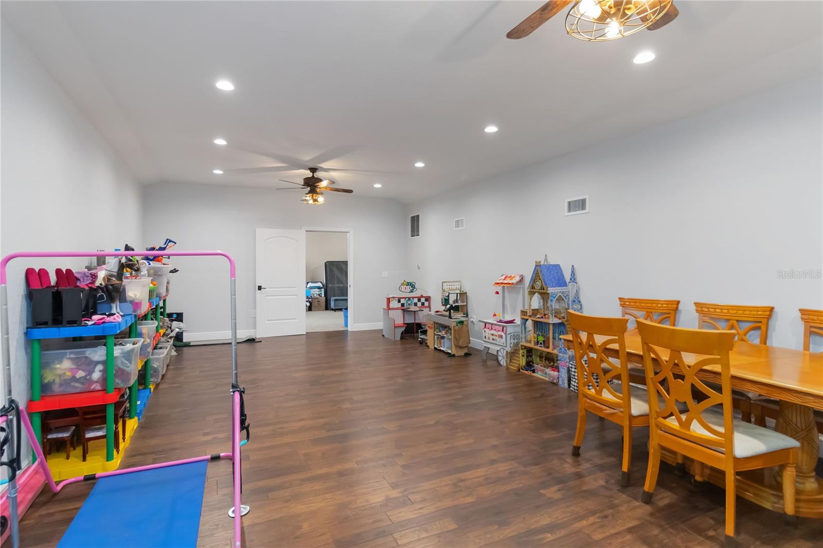 Image 33 of 56 For 5920 Edgerton Avenue