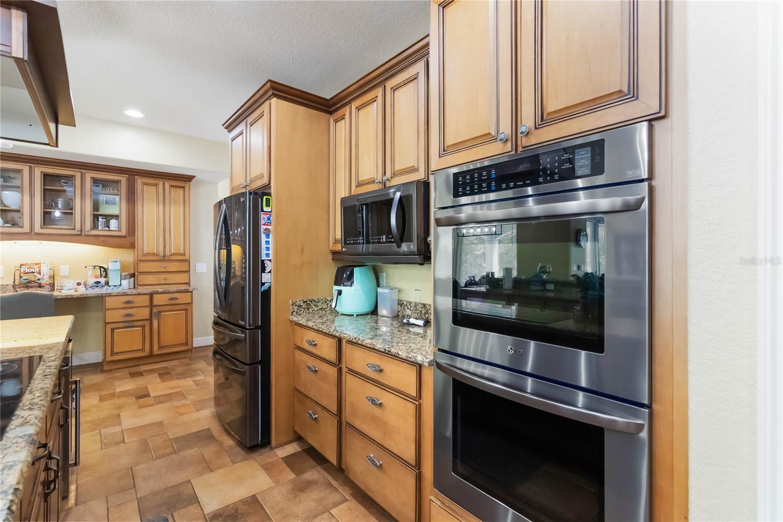 Image 8 of 56 For 5920 Edgerton Avenue