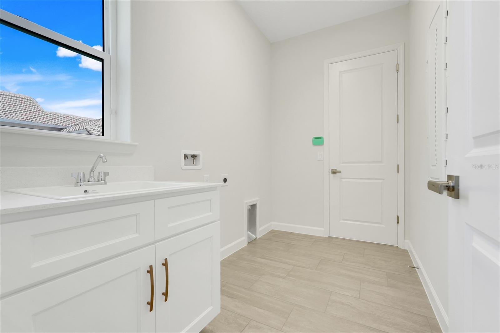 Image 30 of 47 For 132 New Leatherwood Drive