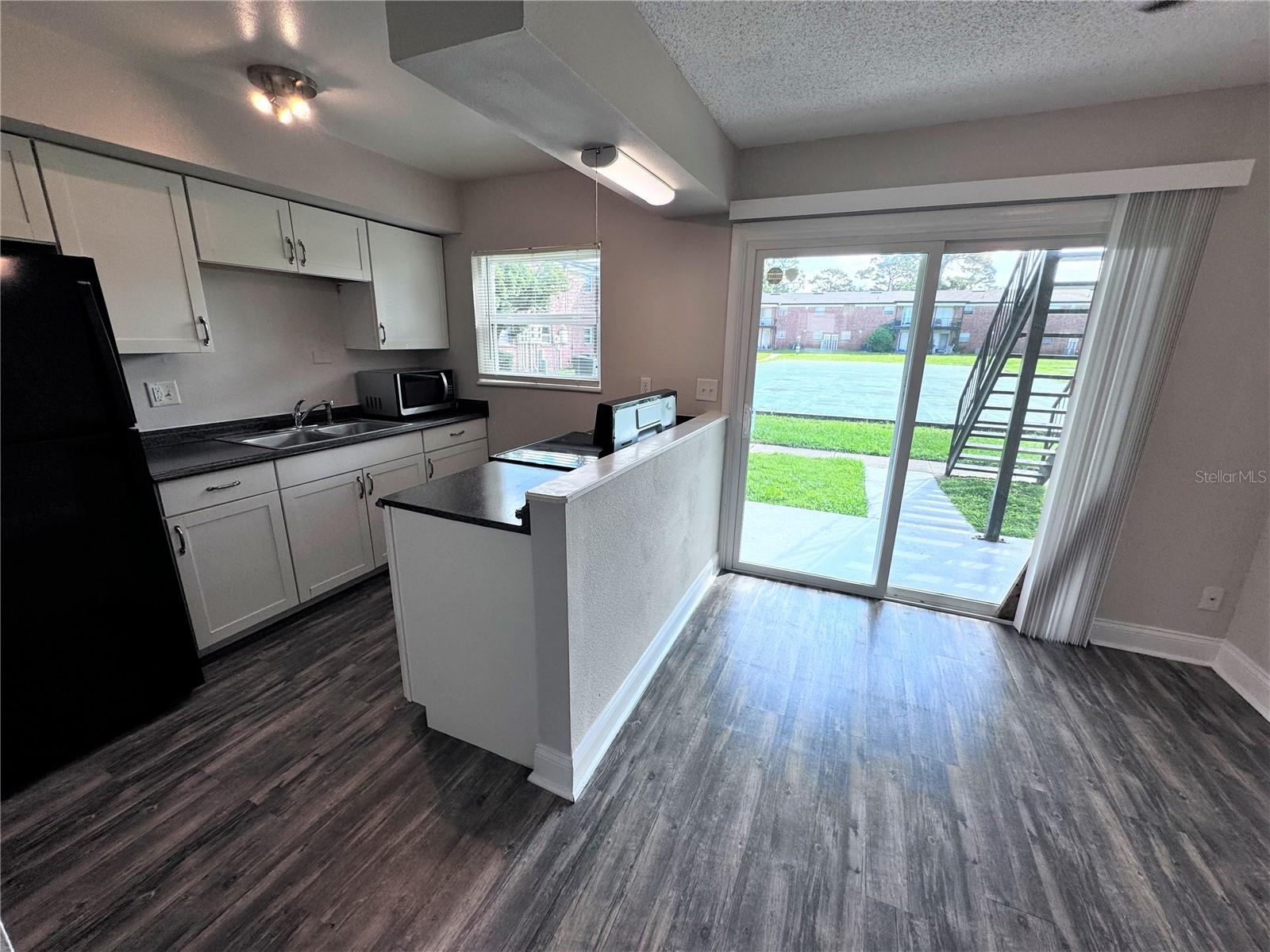 Image 5 of 15 For 5325 Curry Ford Road E101