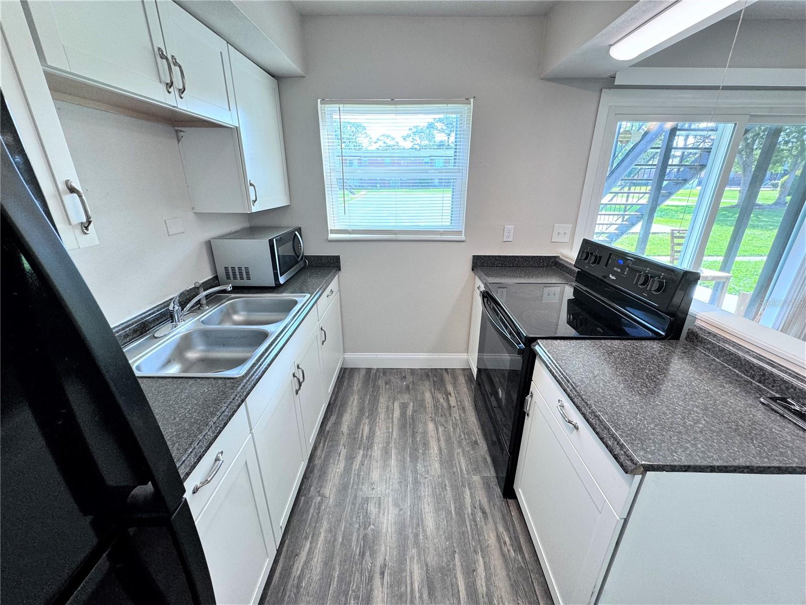 Image 6 of 15 For 5325 Curry Ford Road E101