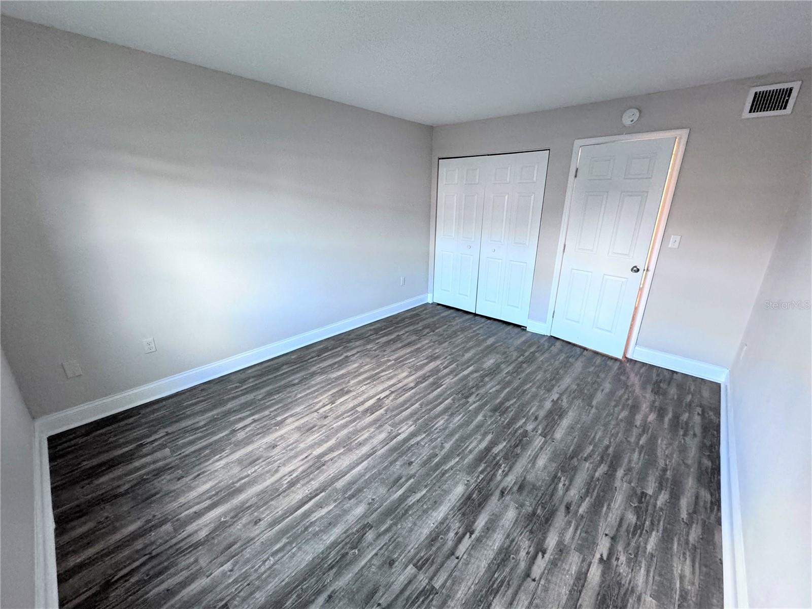 Image 9 of 15 For 5325 Curry Ford Road E101