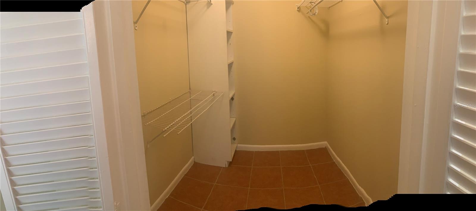 Image 20 of 53 For 200 Saint Andrews Boulevard 2306