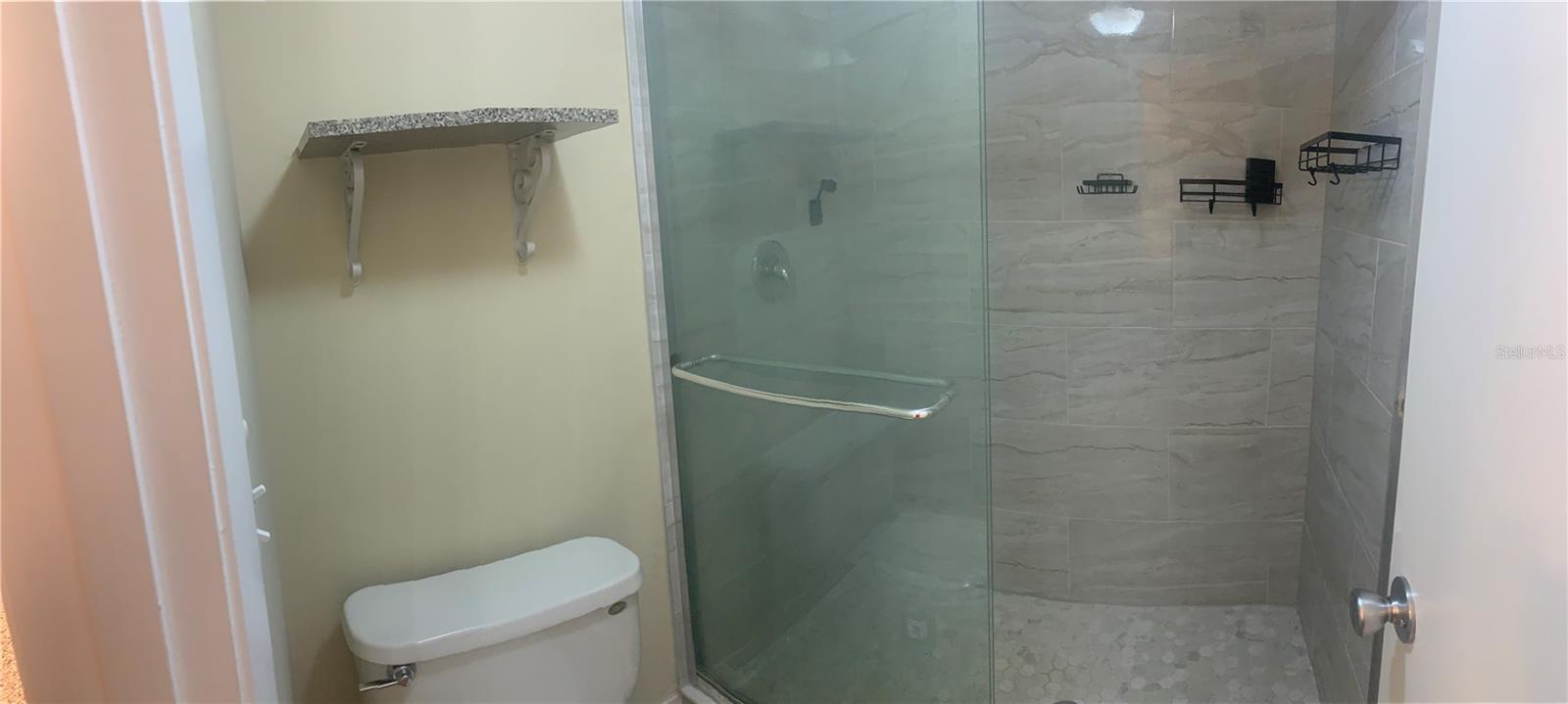 Image 22 of 53 For 200 Saint Andrews Boulevard 2306