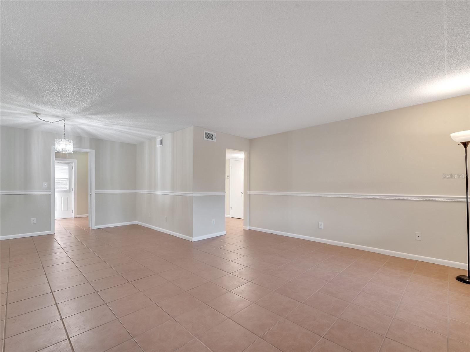 Image 32 of 53 For 200 Saint Andrews Boulevard 2306