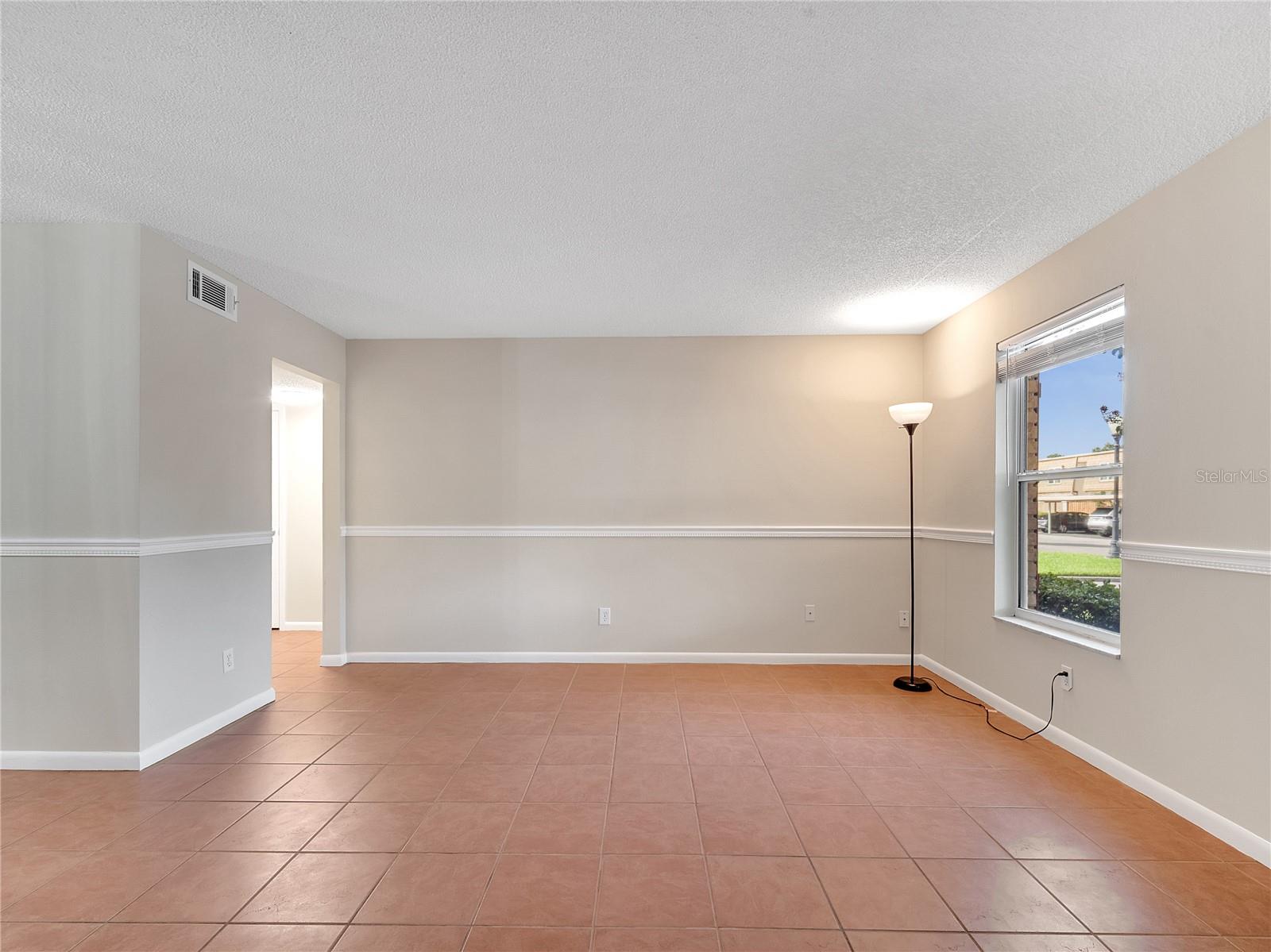 Image 33 of 53 For 200 Saint Andrews Boulevard 2306