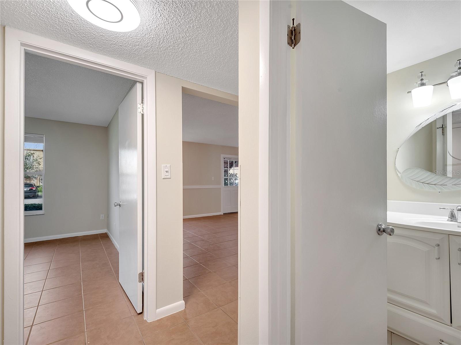 Image 44 of 53 For 200 Saint Andrews Boulevard 2306
