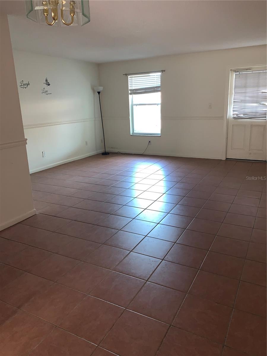 Image 5 of 11 For 200 Saint Andrews Boulevard 2306