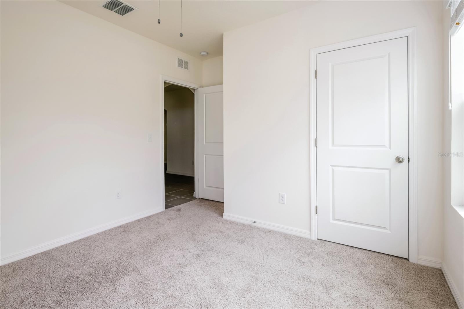 Image 12 of 16 For 9607 Highland Ridge Drive