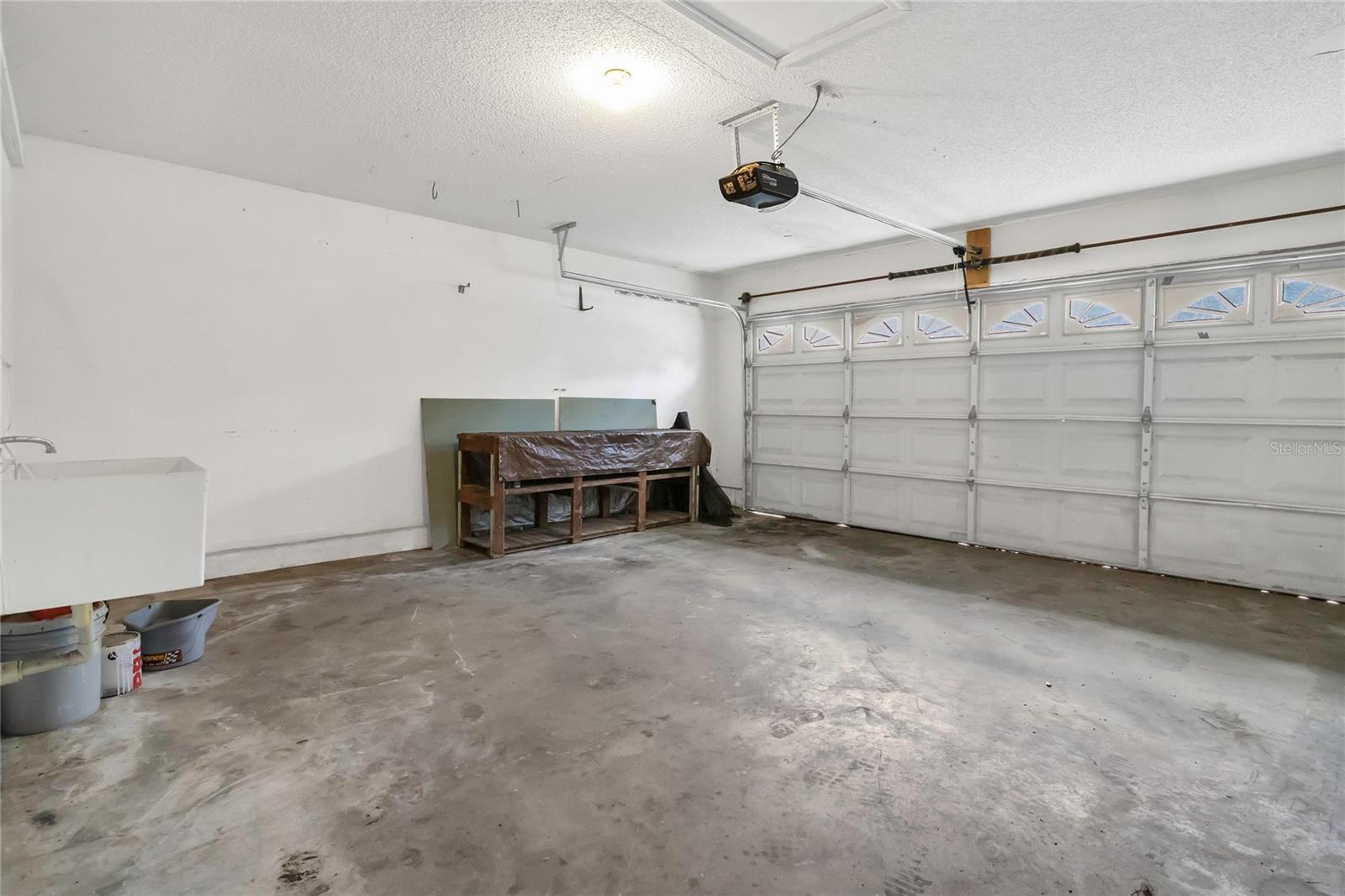 Image 19 of 29 For 4226 Cloverleaf Place