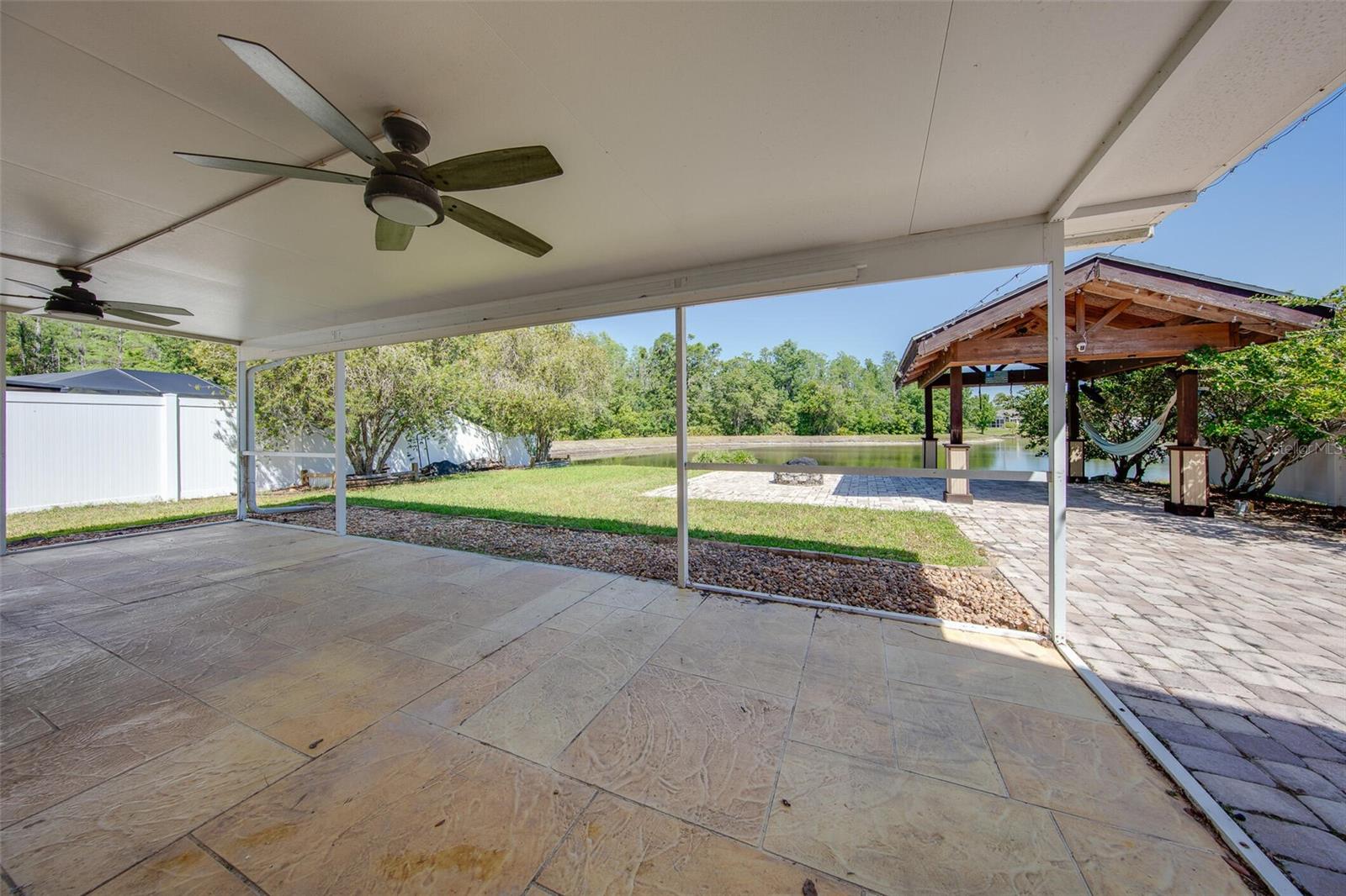 Image 13 of 27 For 31141 Harthorn Court