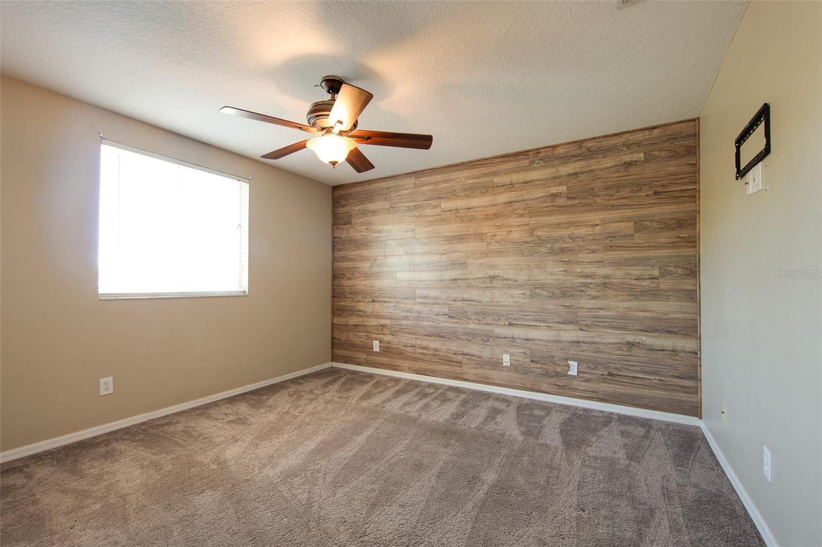 Image 19 of 27 For 31141 Harthorn Court