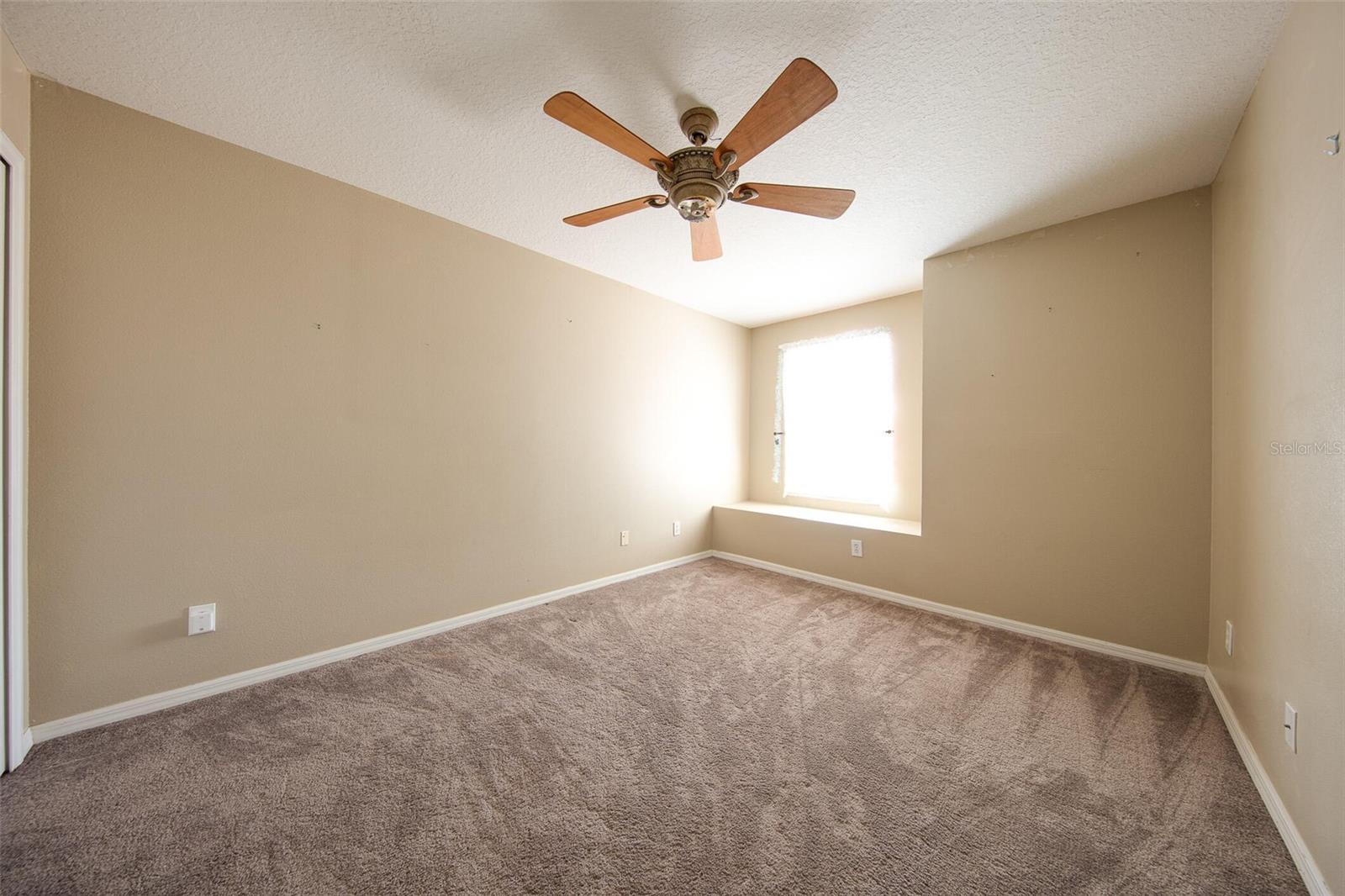 Image 22 of 27 For 31141 Harthorn Court