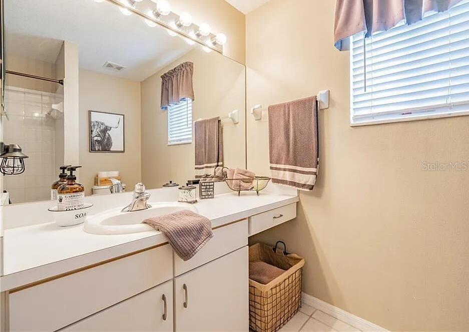 Image 23 of 27 For 31141 Harthorn Court