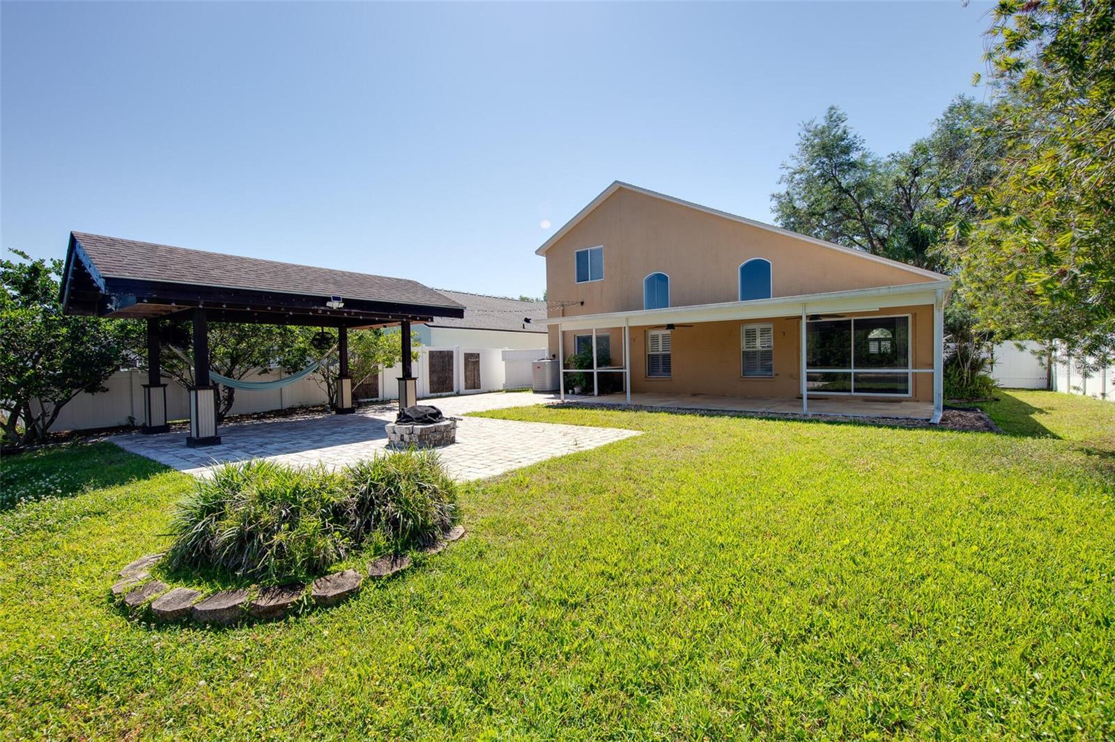 Image 4 of 27 For 31141 Harthorn Court
