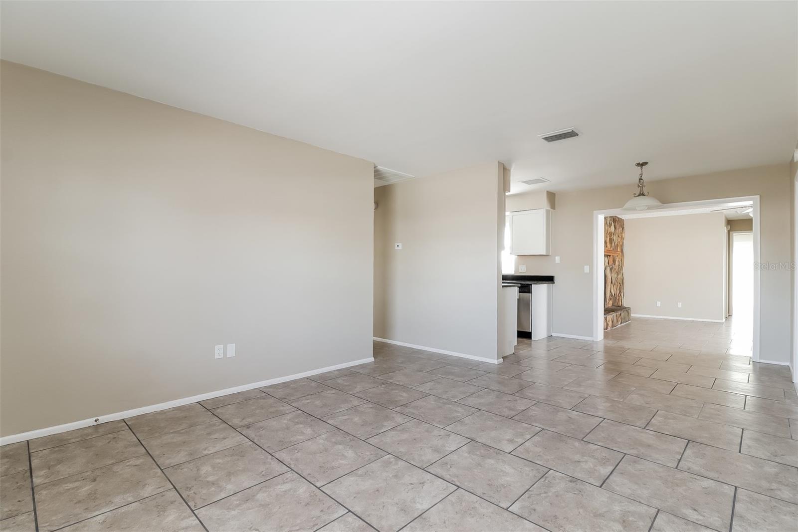 Image 6 of 15 For 10302 Palm Lake Boulevard