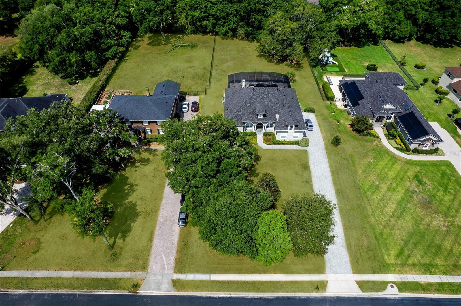Image 5 of 48 For 878 Cardinal Pointe Cove