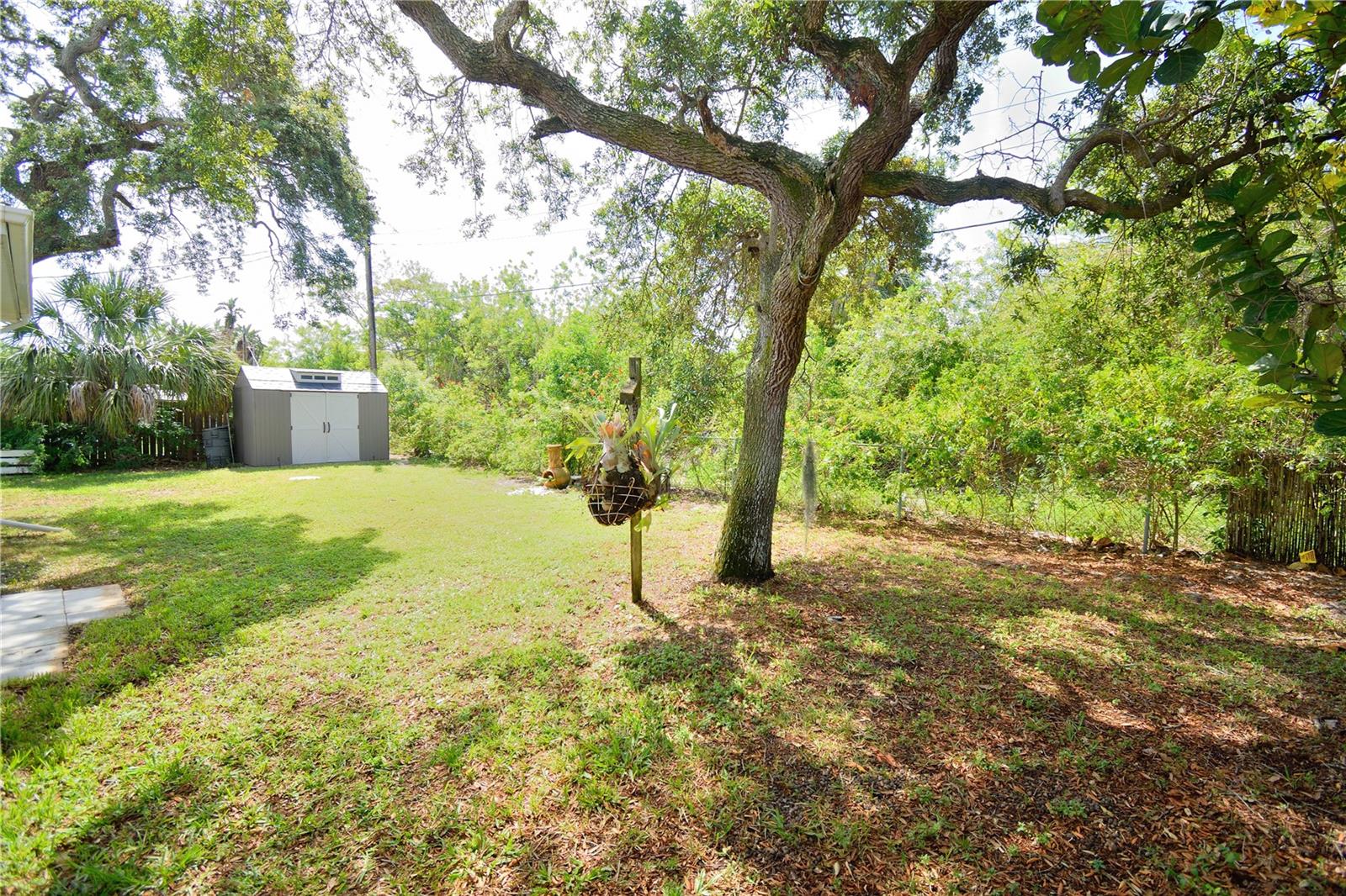 Image 20 of 22 For 1445 Lester Court