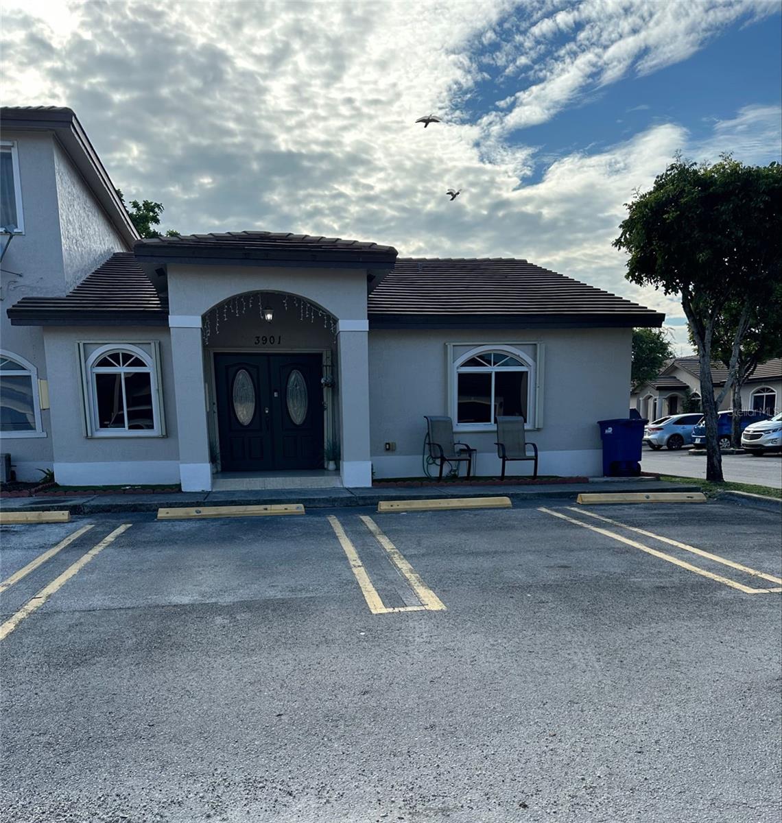 Details for 18861 86th Court 3901, HIALEAH, FL 33015
