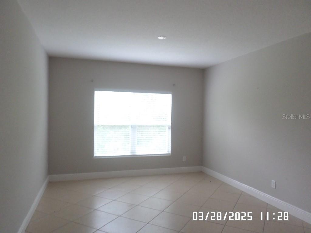 Image 6 of 13 For 9486 Oglethorpe Drive