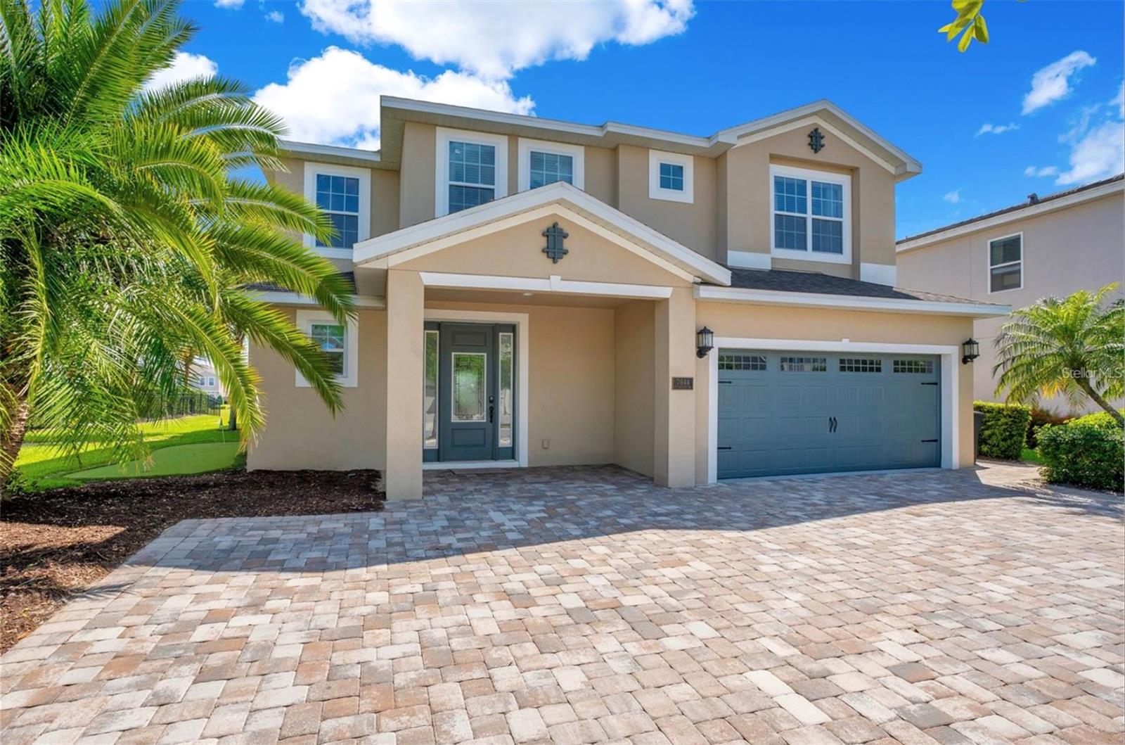Image 3 of 71 For 7644 Fairfax Drive