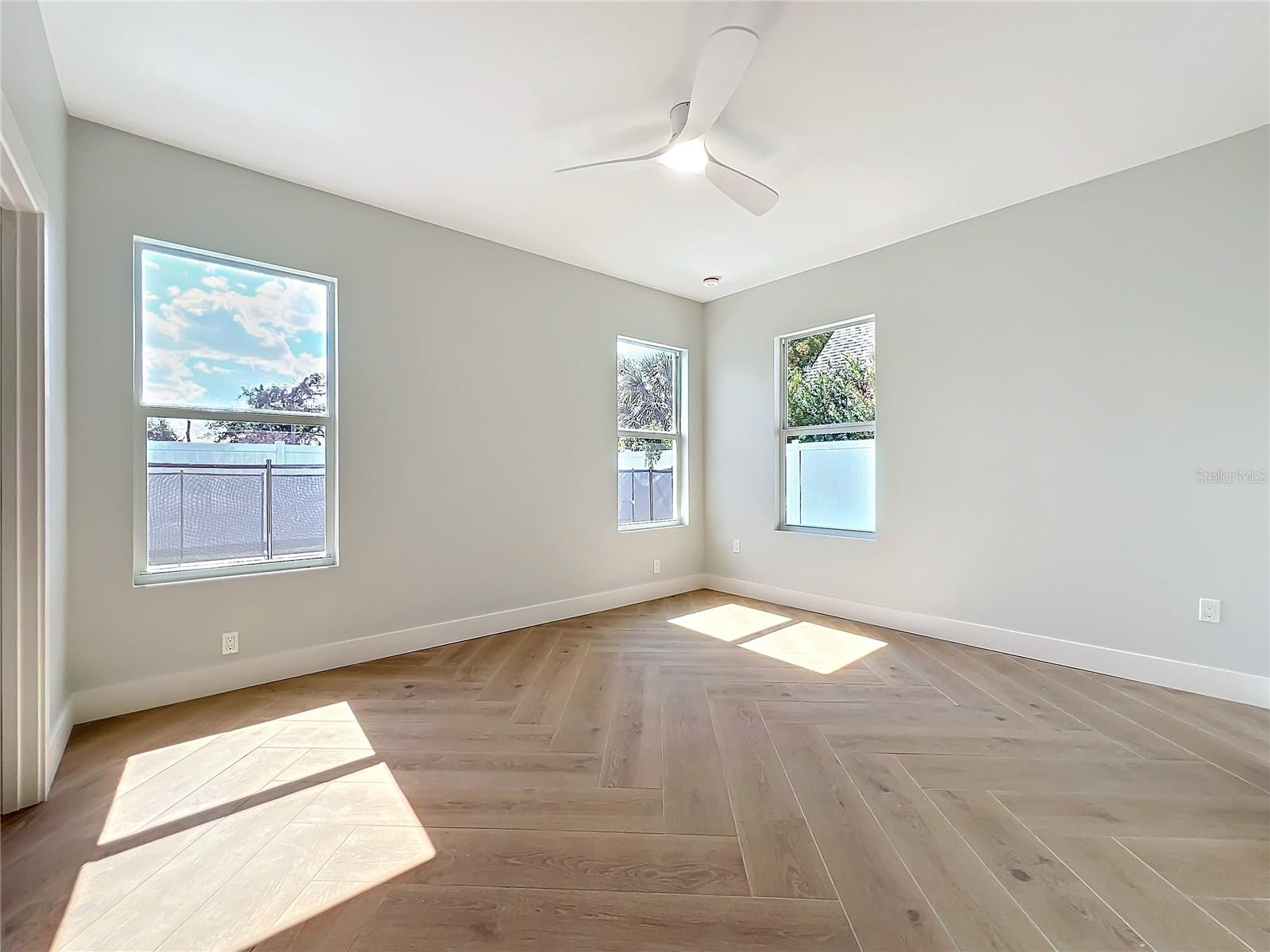 Image 8 of 21 For 820 Canton Avenue