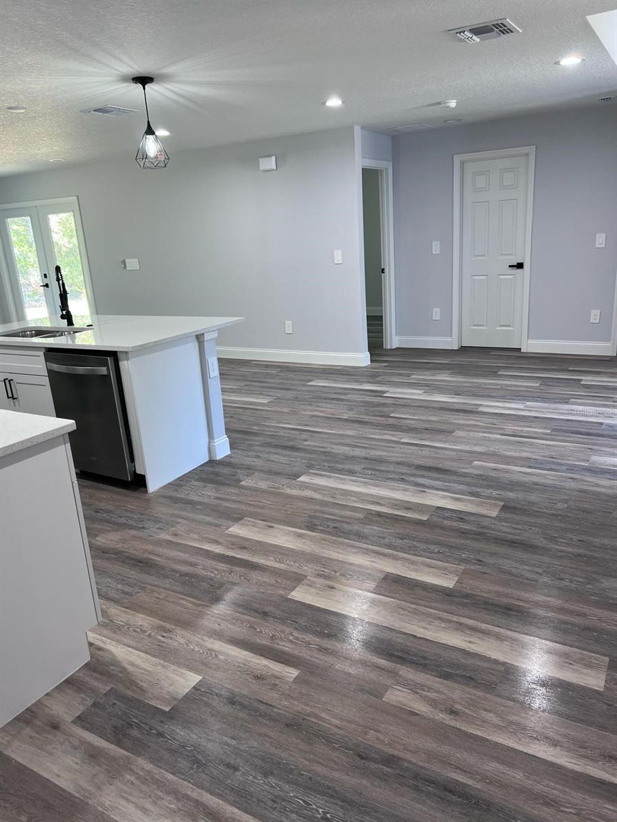 Image 18 of 18 For 843 Gage Lane