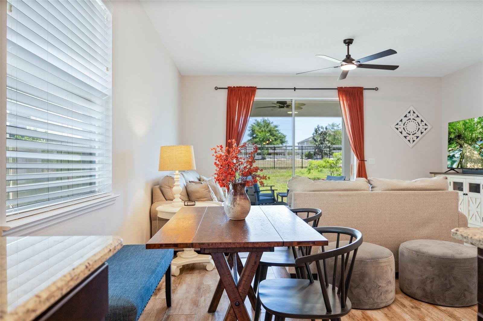 Image 11 of 37 For 5438 Carrara Court