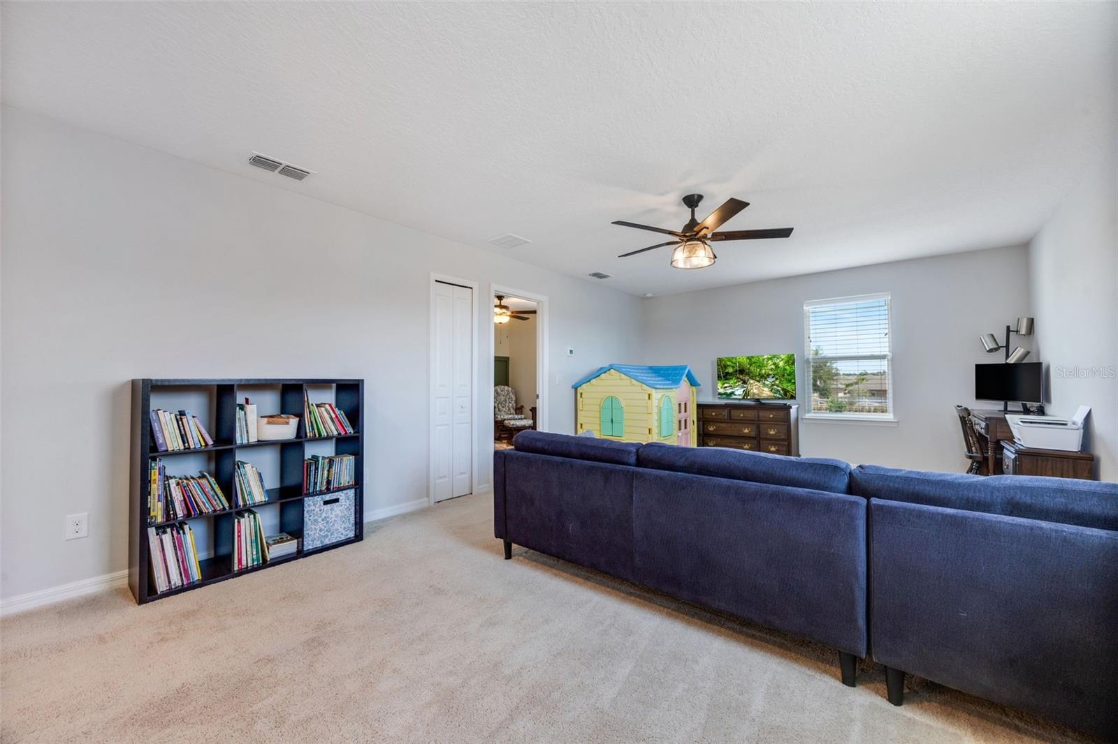 Image 23 of 37 For 5438 Carrara Court
