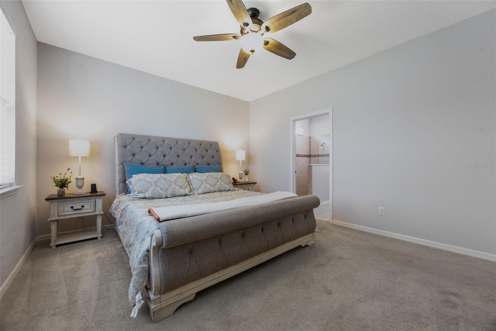 Image 25 of 37 For 5438 Carrara Court