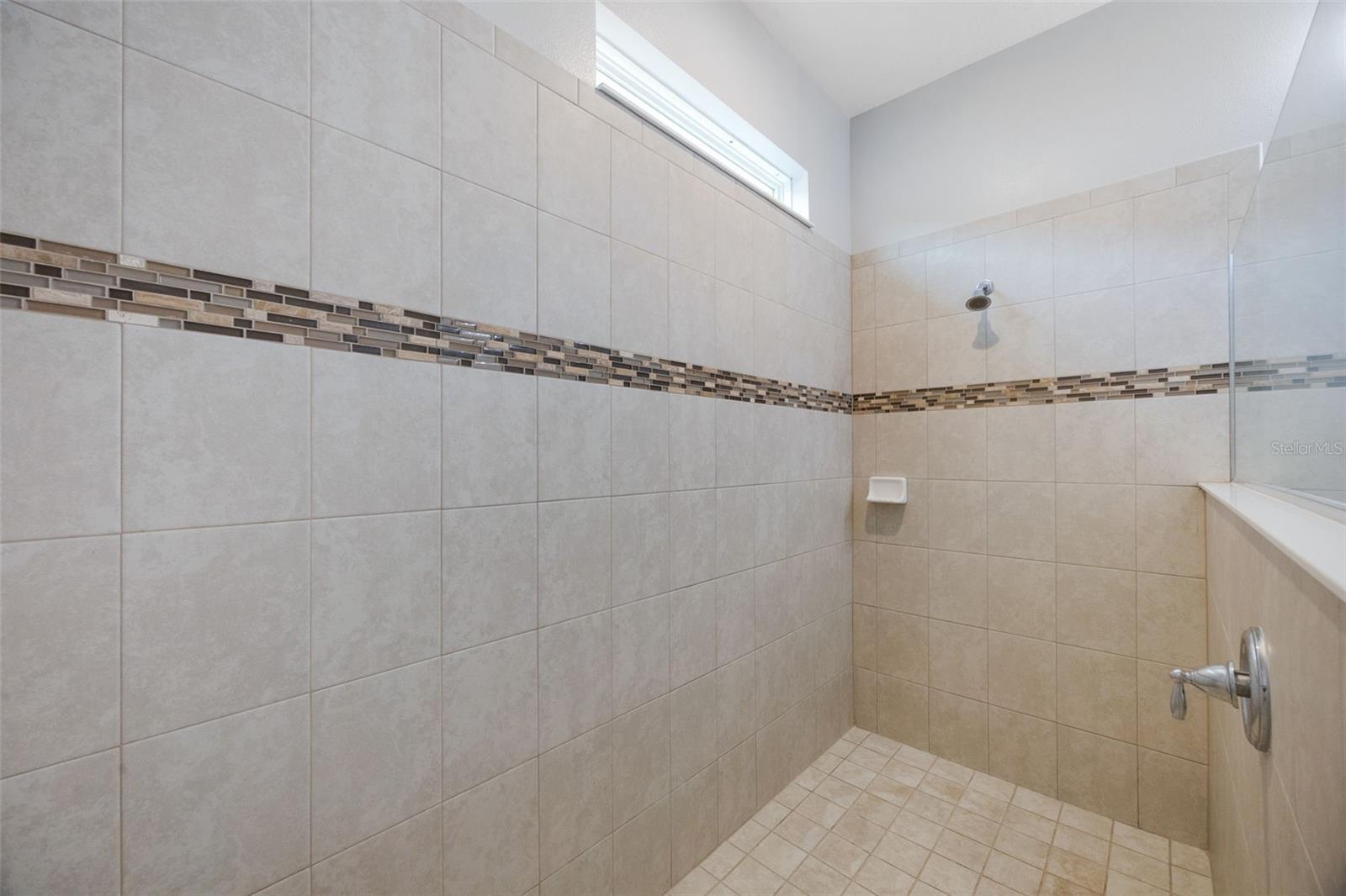Image 28 of 37 For 5438 Carrara Court