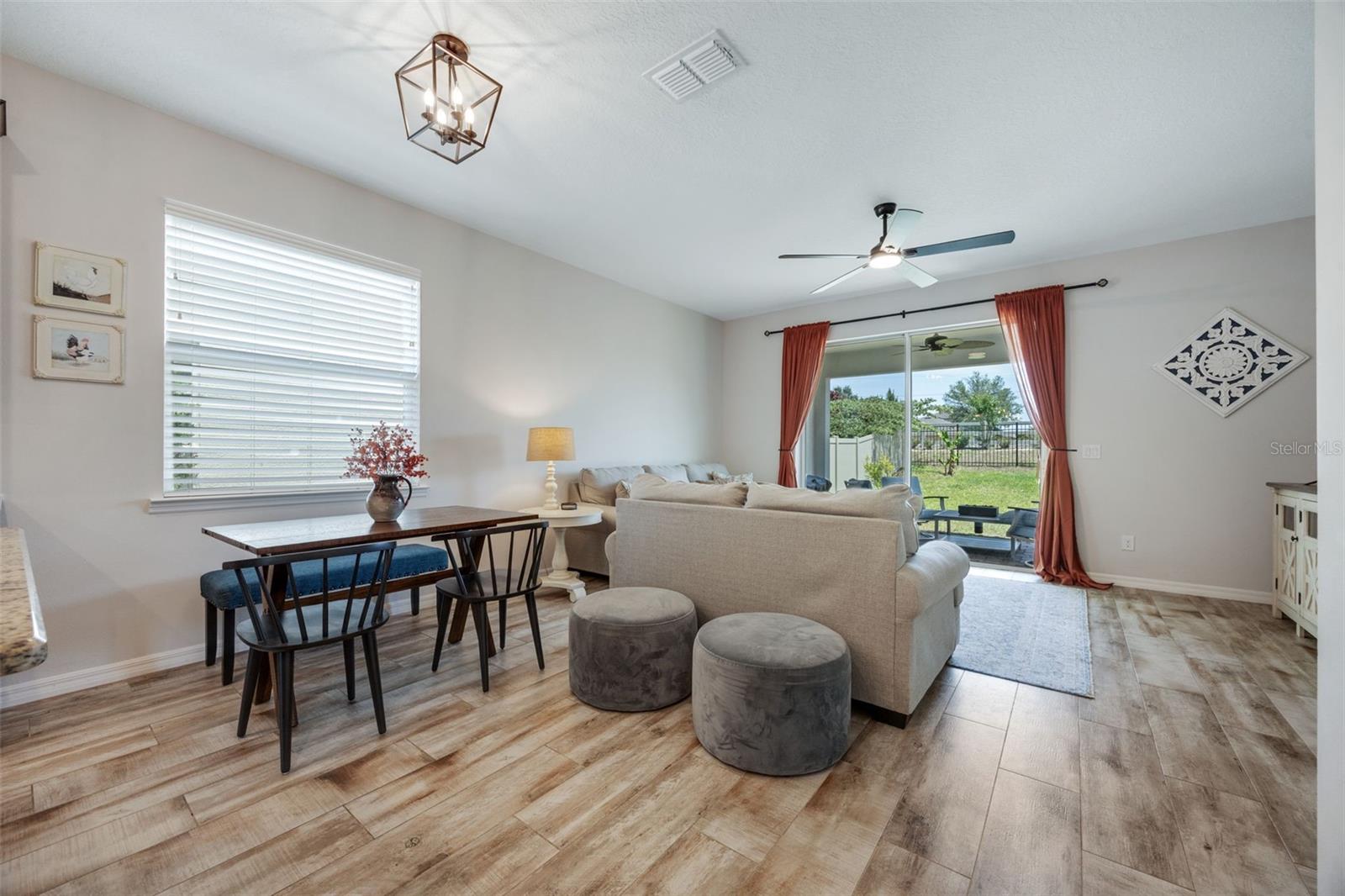 Image 6 of 37 For 5438 Carrara Court