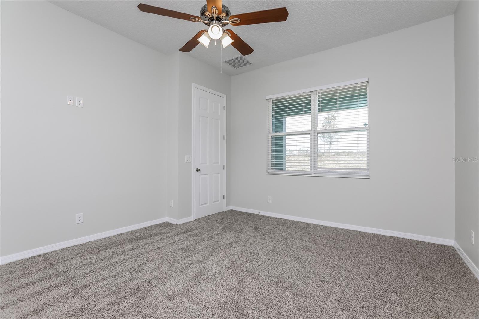 Image 7 of 15 For 800 Grand Hilltop Drive