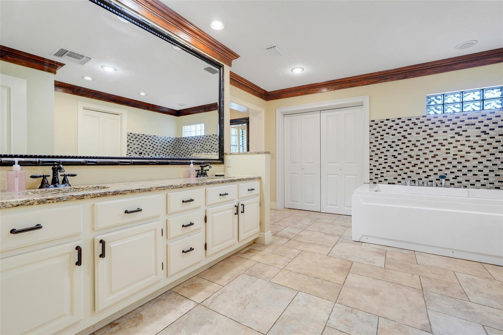 Image 20 of 42 For 32510 Wolf Branch Lane