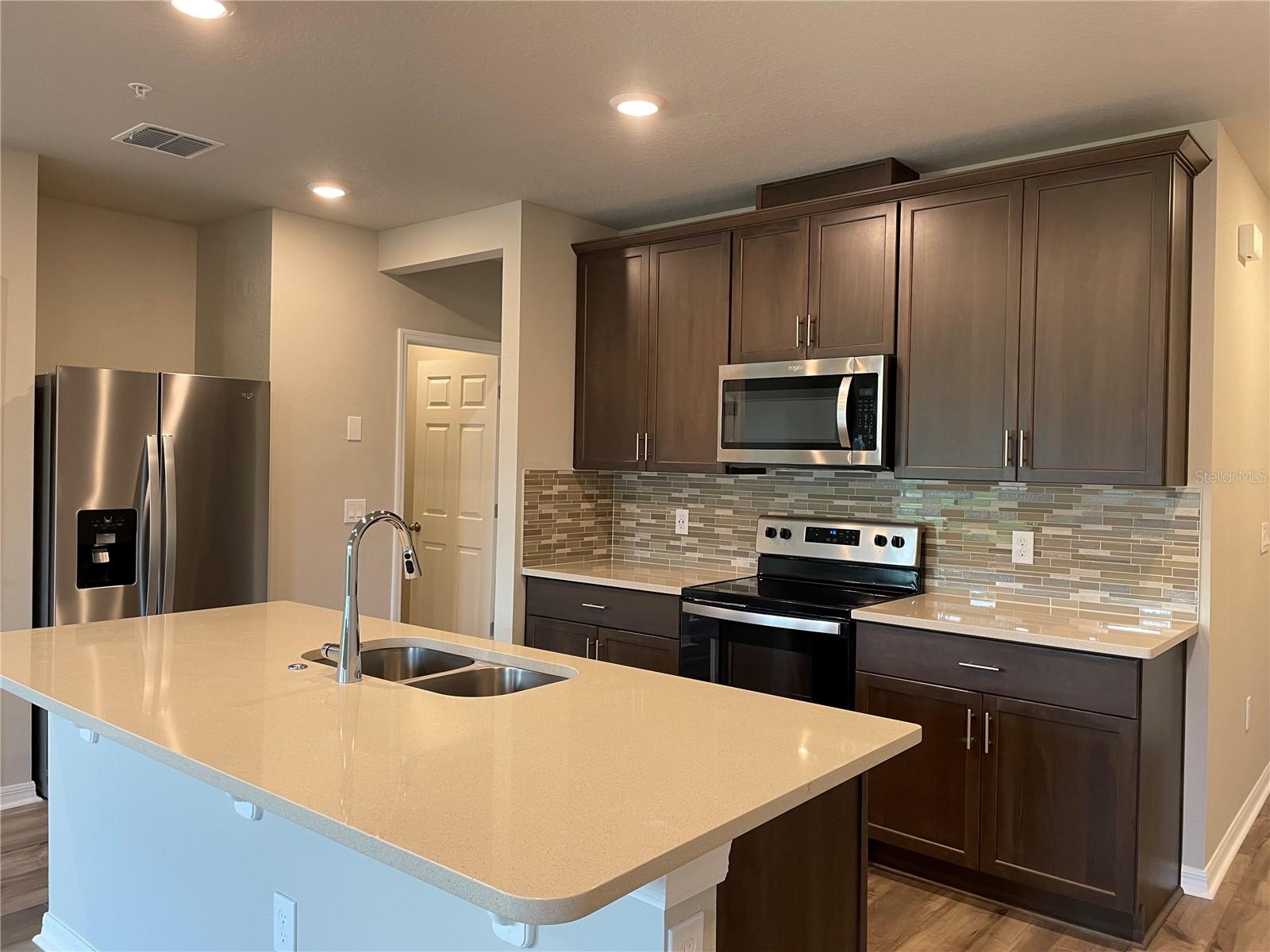 Image 3 of 26 For 2475 Sweet Viburnum Way