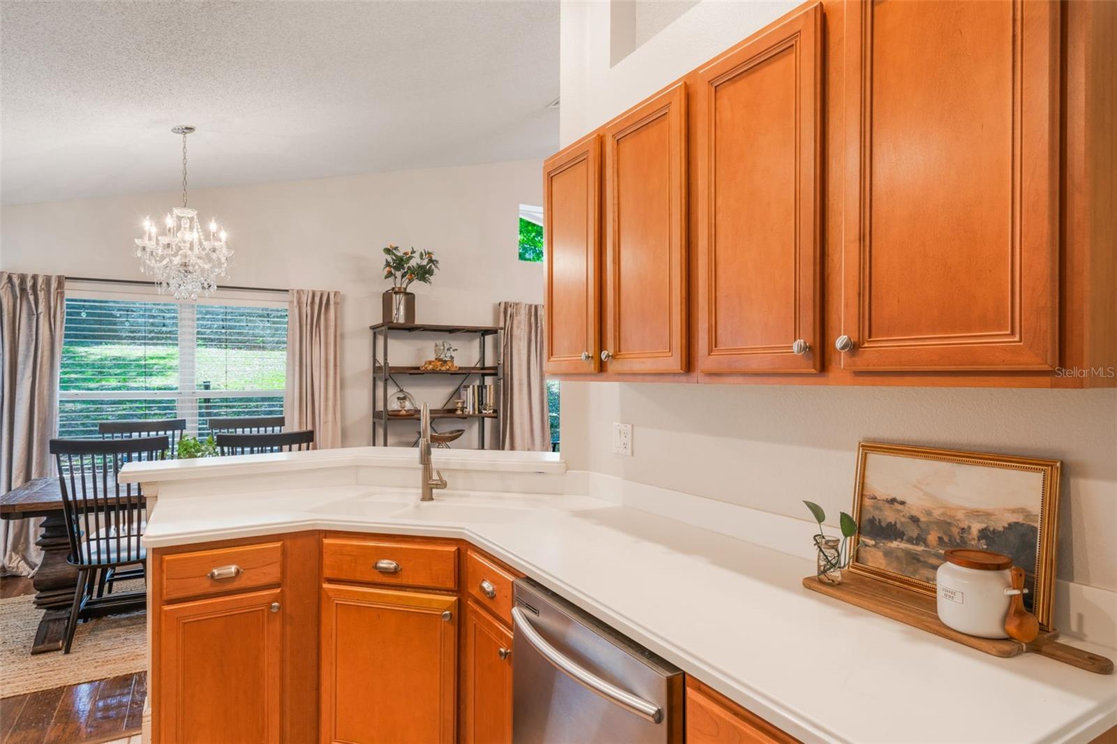 Image 14 of 42 For 17410 Woodfair Drive