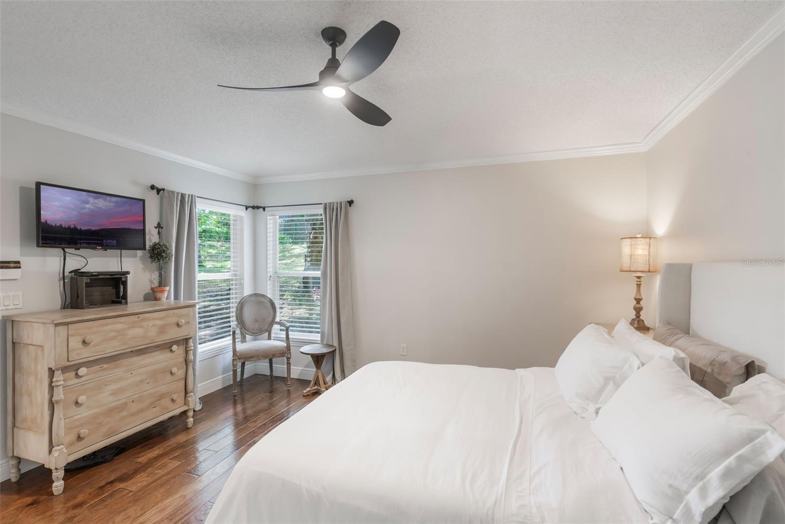 Image 16 of 42 For 17410 Woodfair Drive