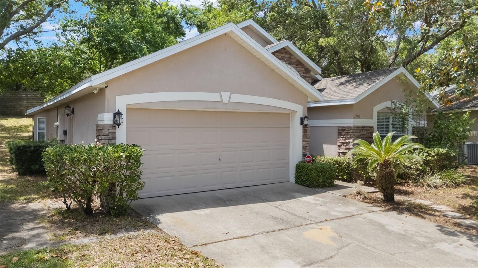 Image 2 of 42 For 17410 Woodfair Drive