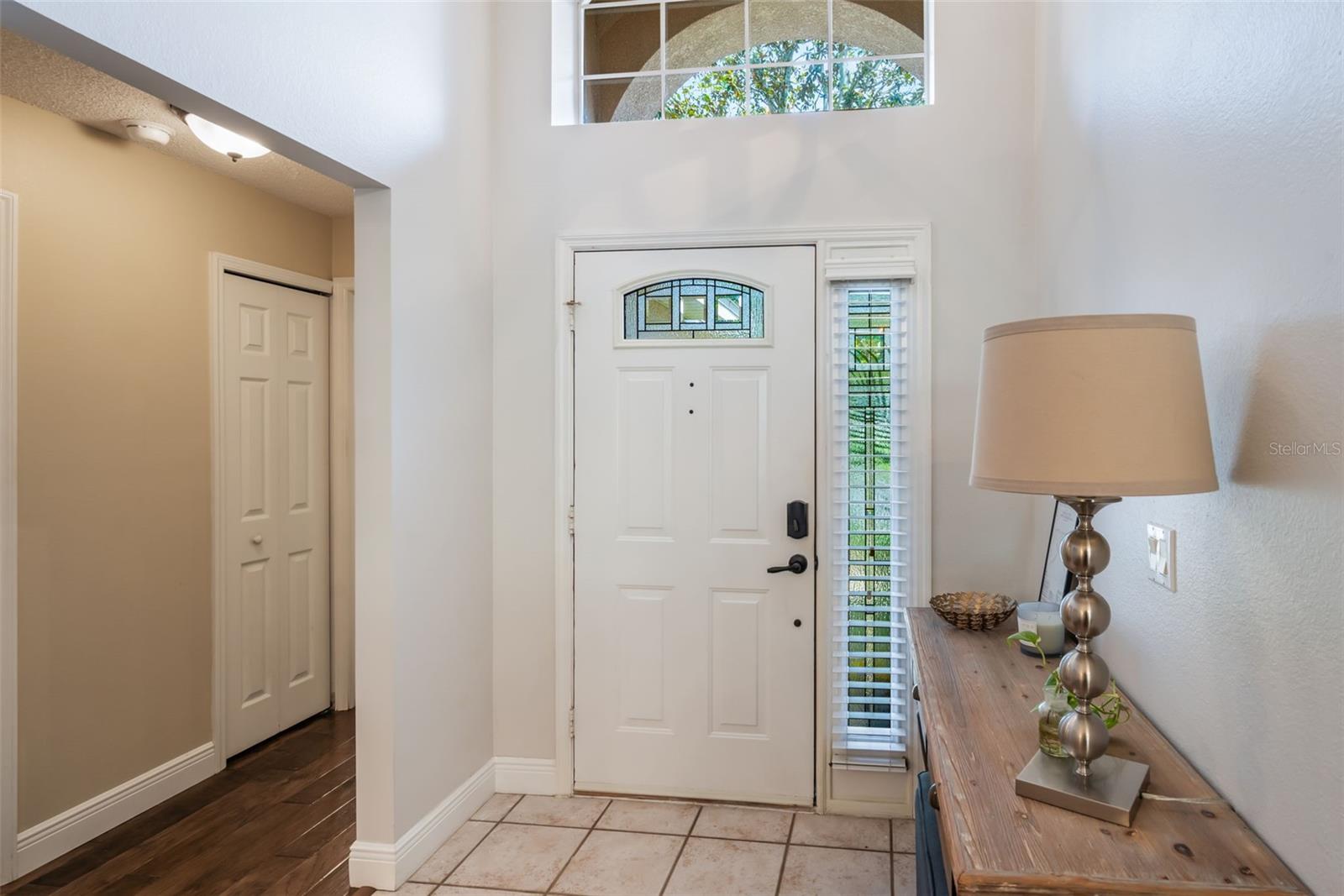 Image 4 of 42 For 17410 Woodfair Drive