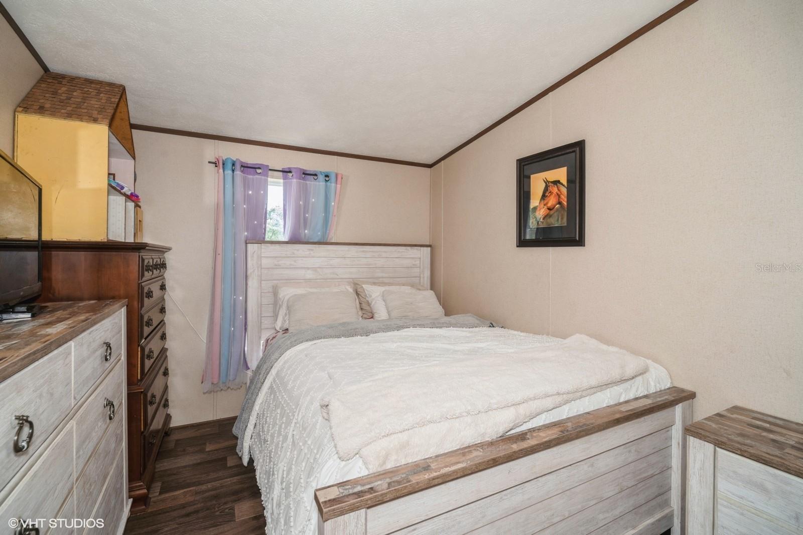 Image 17 of 25 For 8970 Atlas Drive