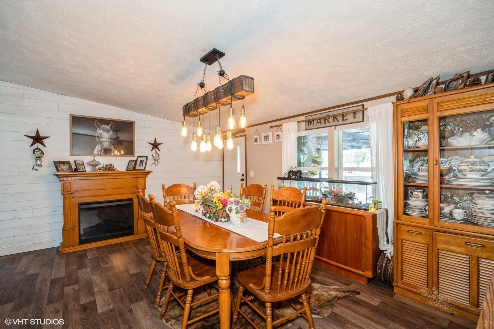 Image 7 of 25 For 8970 Atlas Drive