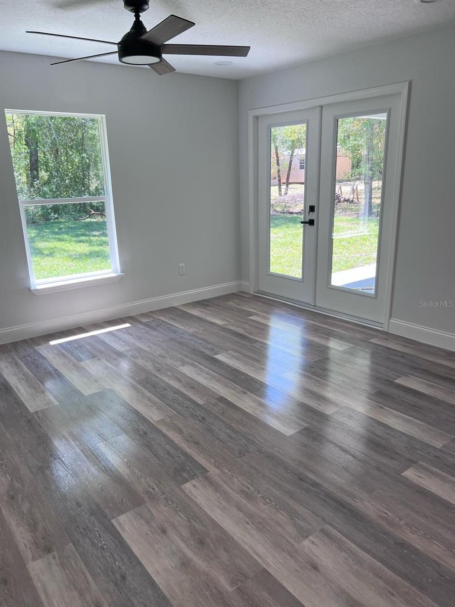 Image 10 of 18 For 2955 Hampshire Boulevard