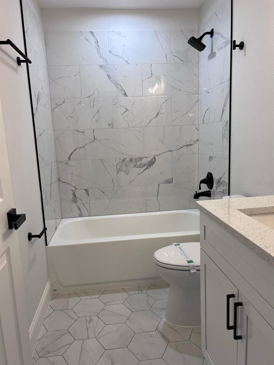 Image 5 of 18 For 2955 Hampshire Boulevard
