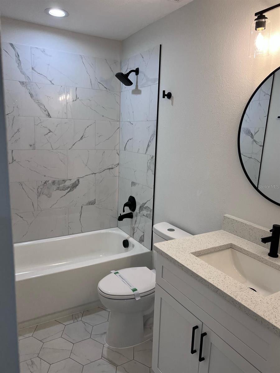 Image 7 of 18 For 2955 Hampshire Boulevard