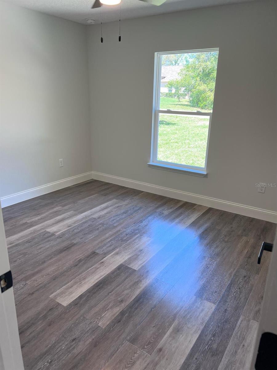 Image 8 of 18 For 2955 Hampshire Boulevard