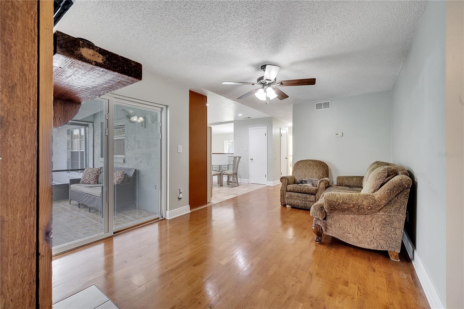 Image 29 of 66 For 819 Haulover Drive