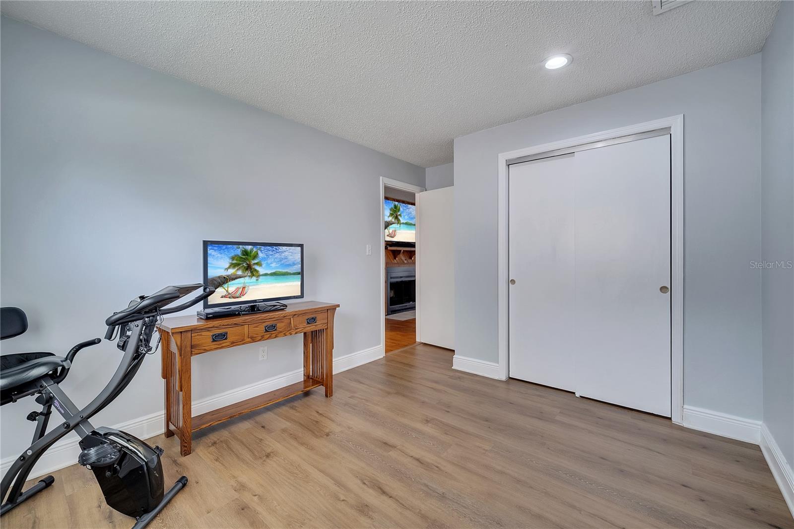 Image 34 of 66 For 819 Haulover Drive